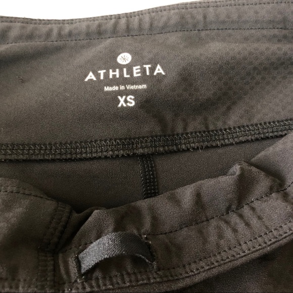 ATHLETA— Active Capri Leggings - Picture 7 of 10